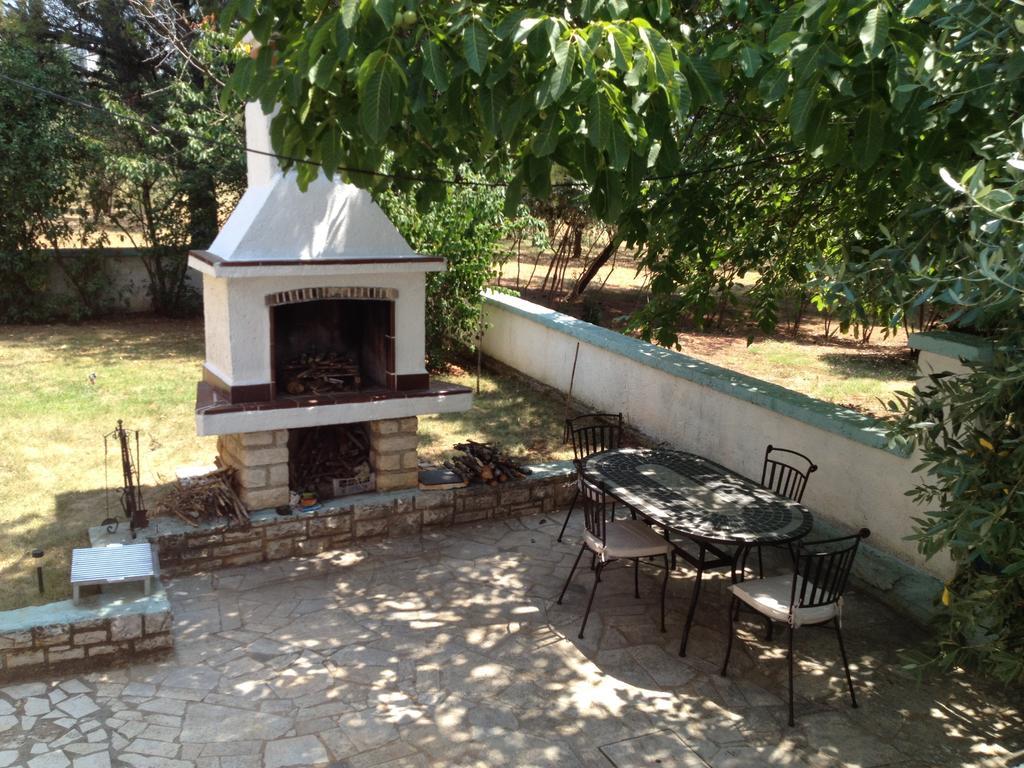 Tar-Vabriga Villa Rosa With Yard And Children'S Playground חדר תמונה